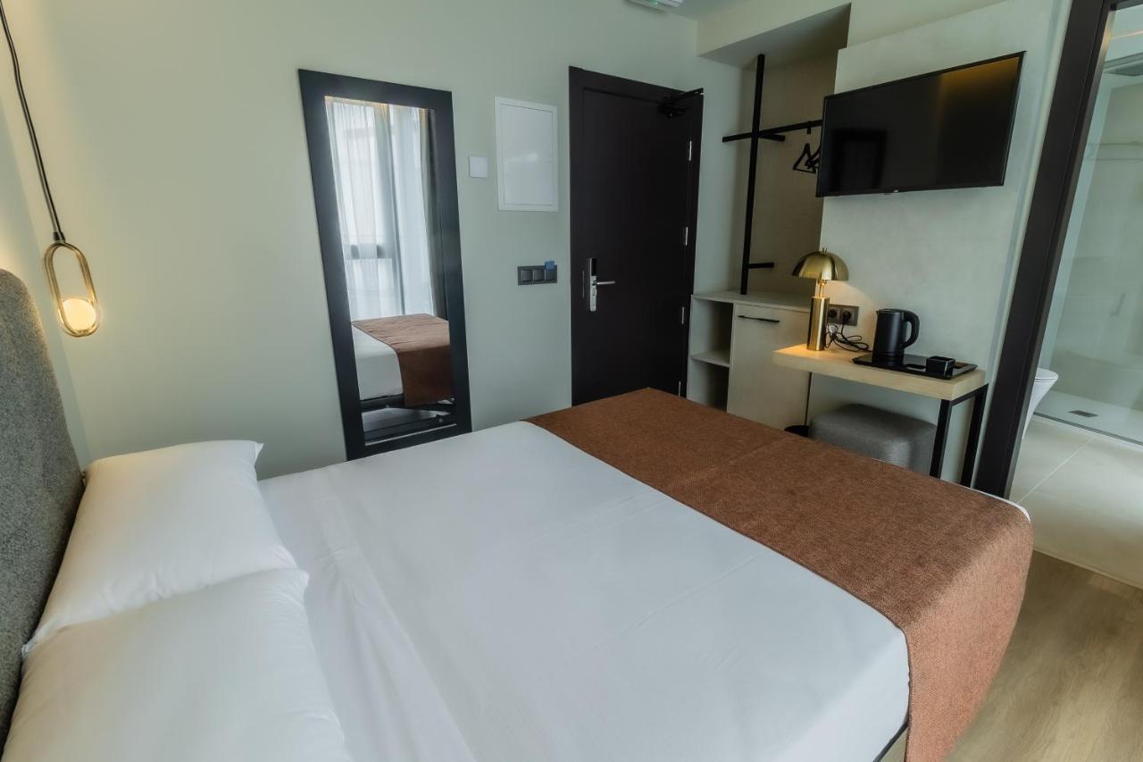 Hotel Corona De ปาดรอน ภายนอก รูปภาพ