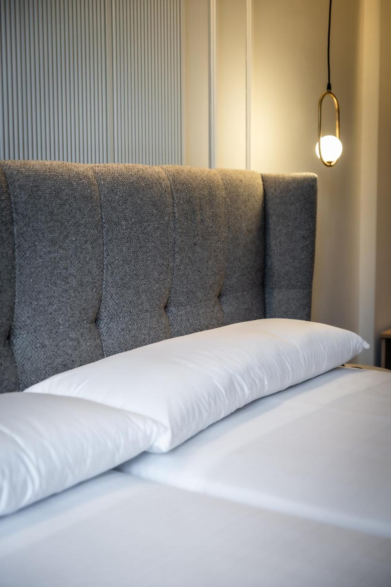 Hotel Corona De ปาดรอน ภายนอก รูปภาพ